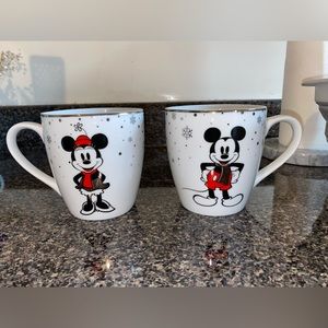 Mickey & Minnie Mouse Holiday Christmas Mug set of 2